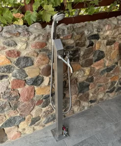 Vandens kolonėlė su dušu, kvadratinė