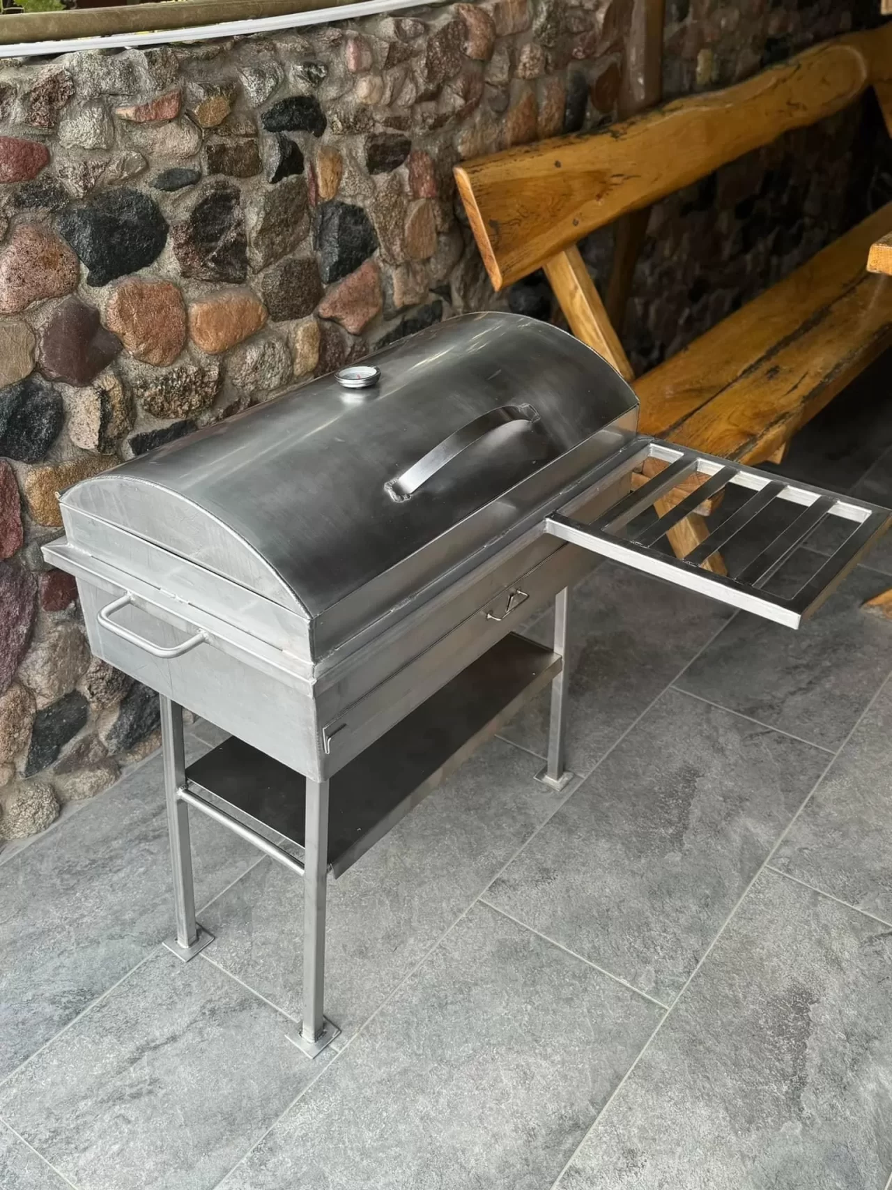 Šašlykinė - rūkykla