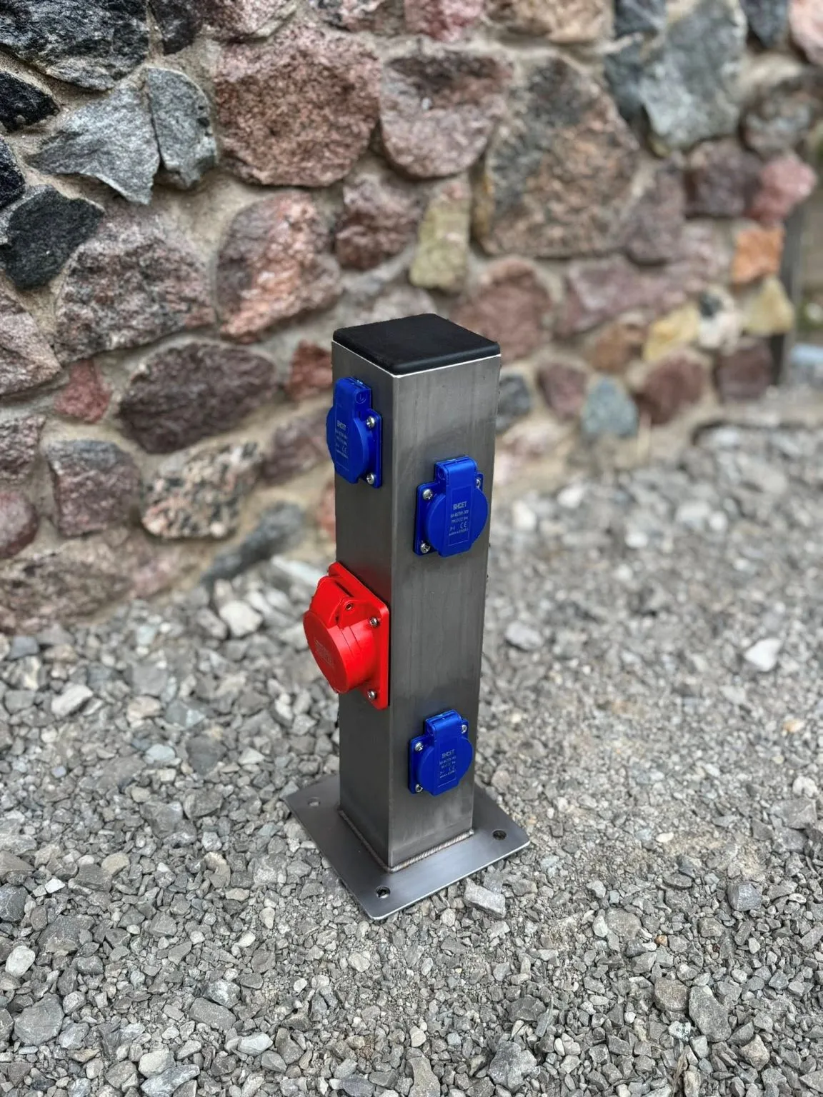 Elektros stotelė, 3x220–240V + 1x380V